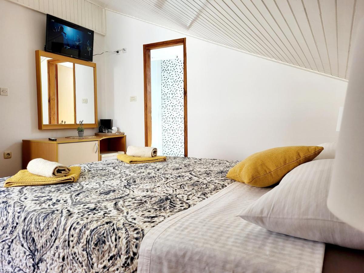 Villa Salvia Rooms And Apartments Ρόβινι Εξωτερικό φωτογραφία